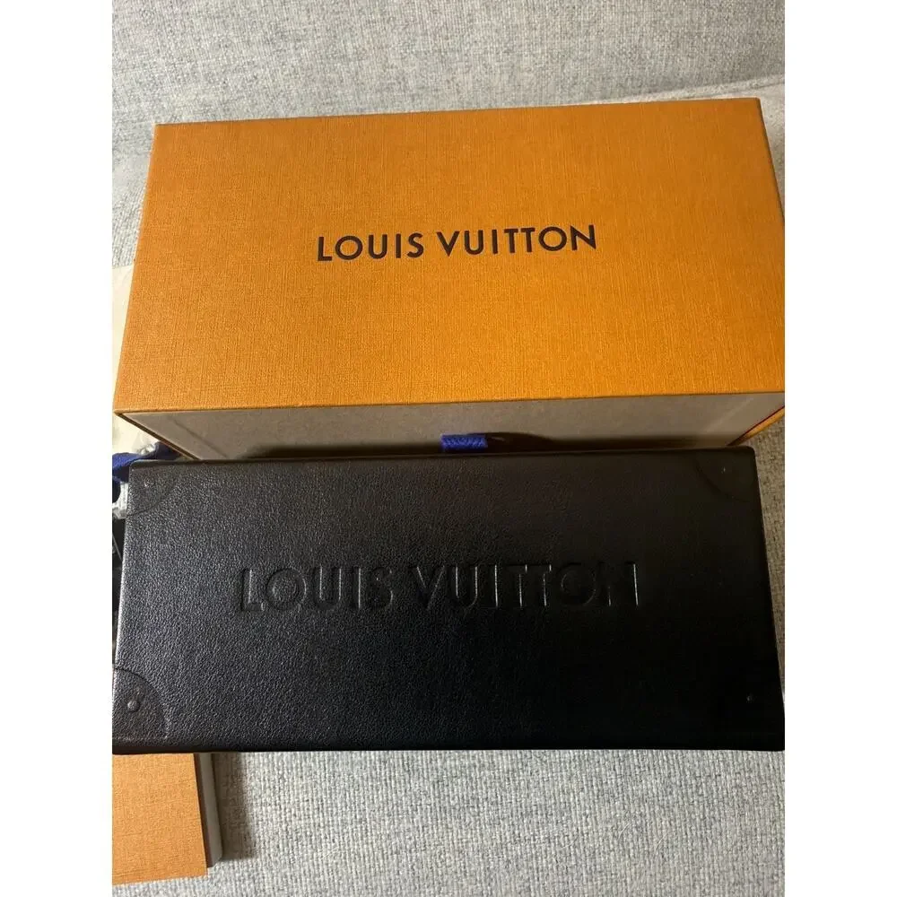 Louis Vuitton 1.1 Million Sunglasses Anthracite Gray Marble